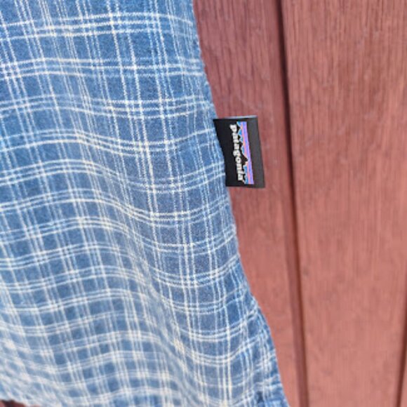 PATAGONIA | Blue Back Step Cotton Hemp Blend Button Down Short Sleeve Shirt M - Picture 9 of 10